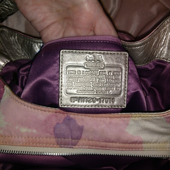 SOLD GORGEOUS Coach purse - Picture 3 of 8